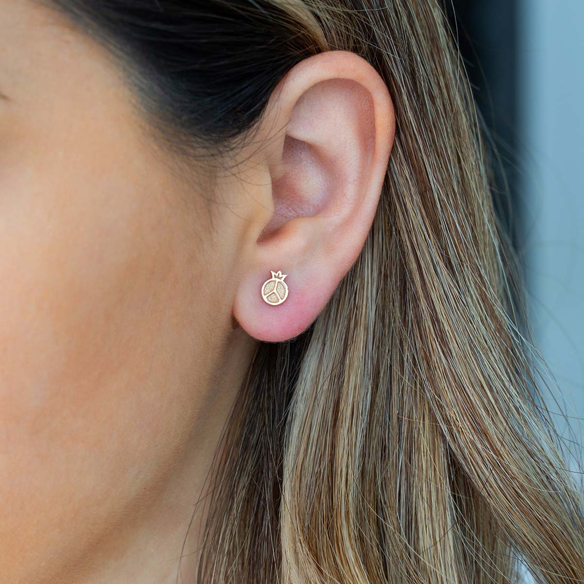 Sterling Silver Plain Heart Stud Earrings – Shiels Jewellers